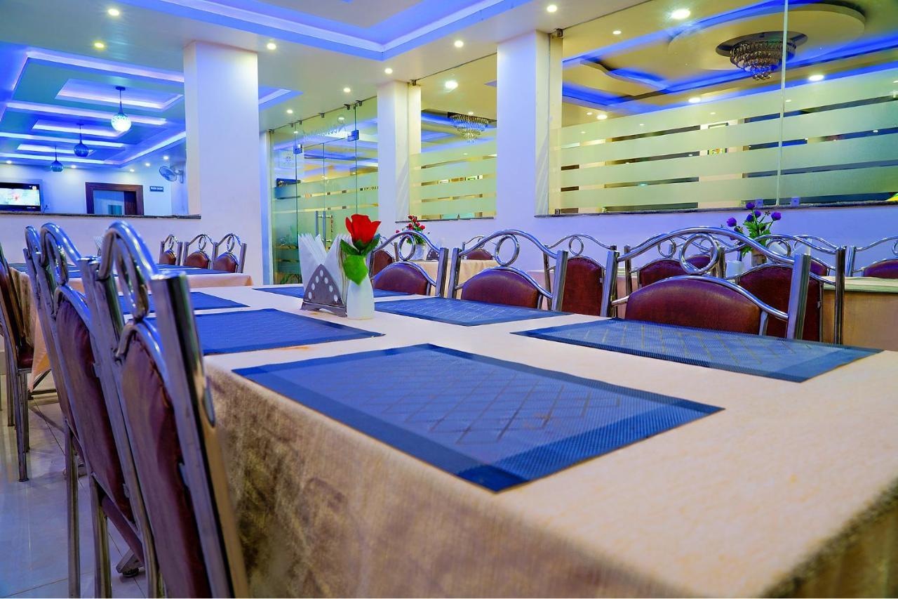 Fabhotel Kanchan Plaza Bhubaneswar Ngoại thất bức ảnh
