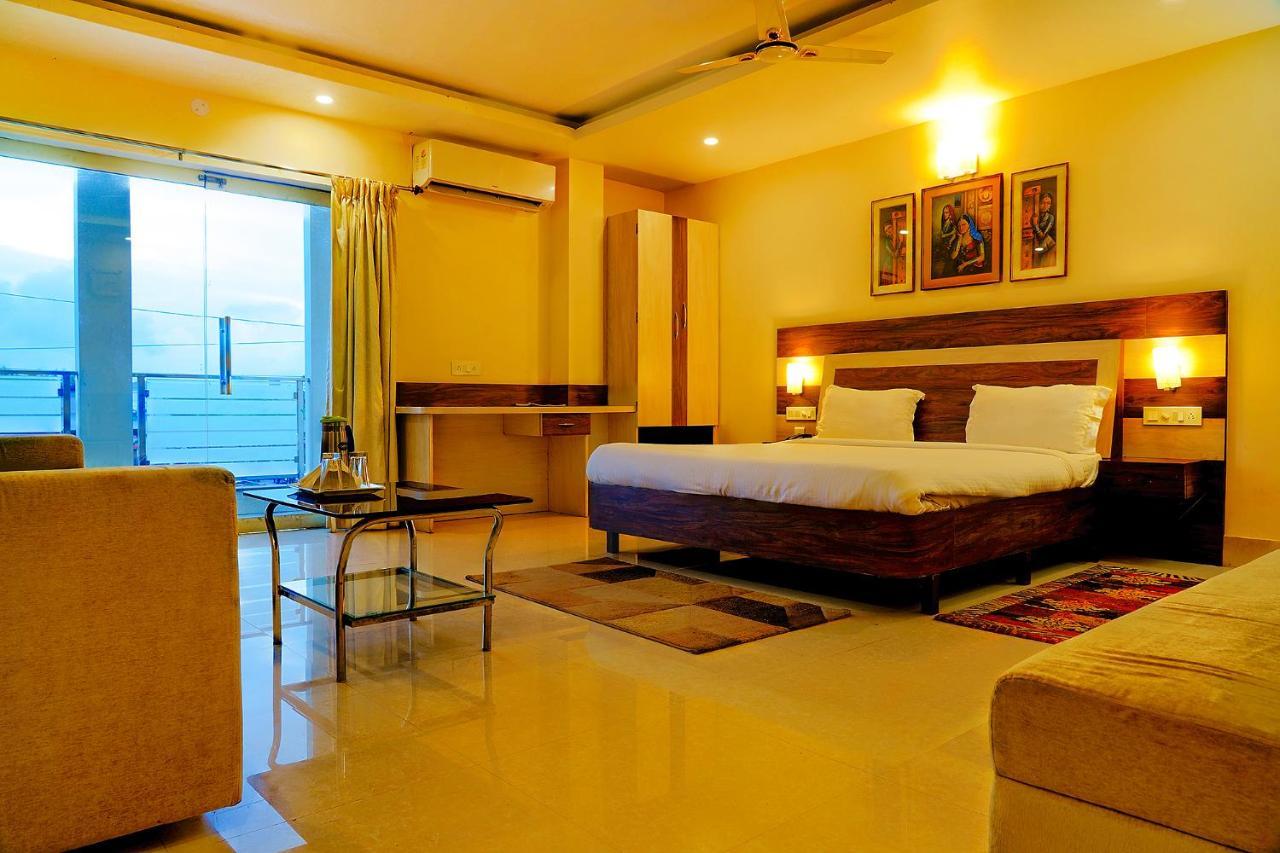 Fabhotel Kanchan Plaza Bhubaneswar Ngoại thất bức ảnh